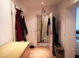 Großes WG-Zimmer in Top Lage im Saarlandstraßenviertel