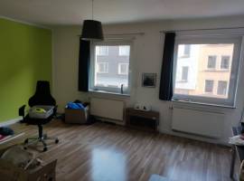Großes WG-Zimmer in Top Lage im Saarlandstraßenviertel
