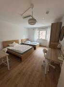 alle inklusive Ferienwohnung NUR FÜR FEMALE STUDENTS