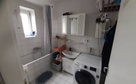 Ruhiges möbliertes 20m² Zimmer in 2 Zimmerwohnung zu vermieten