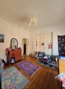 WG-Zimmer in schöner Altbauwohnung frei
