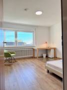WG-Zimmer in 2 verschiedenen WGs